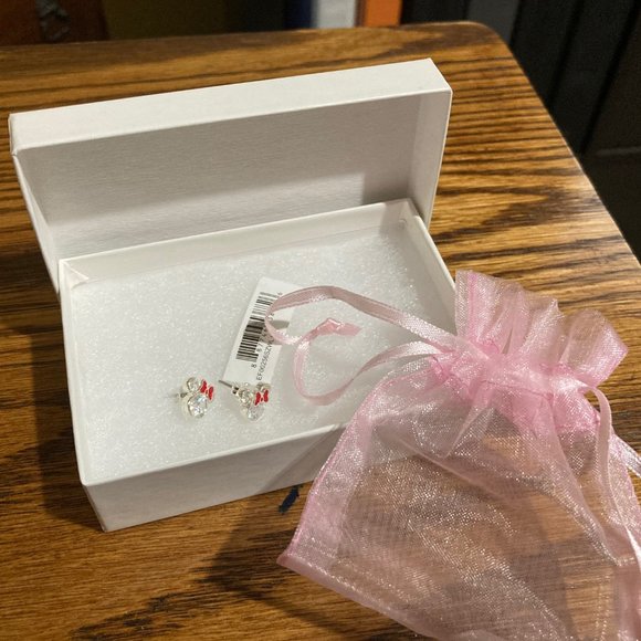 Minnie Mouse Cubic Zirconia Stud Earrings - Picture 3 of 3